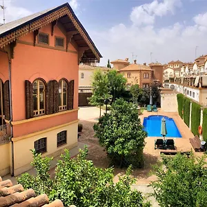 3* Aparthotel Caseria De Comares